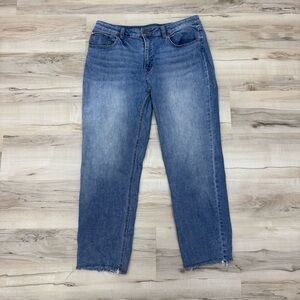 Women’s Time and Tru Blue High Rise Boyfriend Relaxed Ankle Frayed edge jeans 16